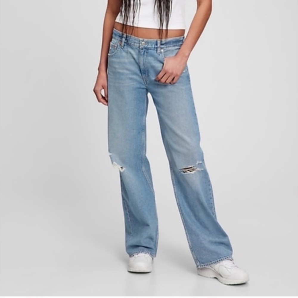 GAP Low Rise Stride Light Wash Wide Leg Distressed Jeans Size 12 Long